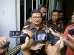 Ngebut Periksa Pejabat Pemkab, Kajati Bidik Tersangka Lain Dalam Dugaan Korupsi Pasir Besi