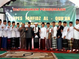 Hadir di Ponpes Tahfidz Al-quran Bupati Ajak Salam I Like Lumajang