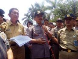 Bupati Lumajang Minta Dukungan Seluruh Aktivisi Di Gunung Semeru Minta Gubernur Tutup Tambang Pasir