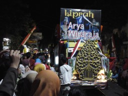 Kiprah Arya Wiraraja Meriahkan Karnaval Pemkab Lumajang