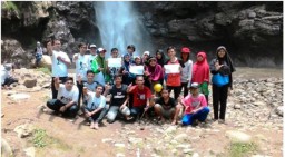 PII Daerah Lumajang Gelar Students' Adventure di Air Terjun Antrukan Manggis Senduro