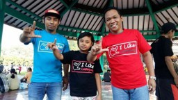 Jual Kaos I Like Lumajang, Cak Thoriq Cag Ceg Bangga Anak Muda Lumajang Kreatif