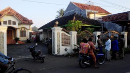 Kawanan Rampok Berpistol, Berbondet dan Berclurit Beraksi di 2 Rumah Warga Banyuputih Kidul