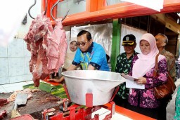 Bulan Ramadhan, Pemkab Lumajang Terus Pantau Harga Bahan Pokok di Pasar Tradisional