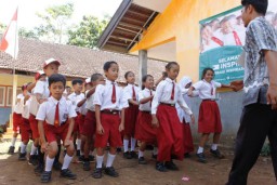 Relawan Kelas Inspirasi Lumajang SDN Jenggrong 03 Luar Biasa