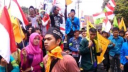 Demo Pemkab Lumajang, AMPEL Kirim Surat 7 Tuntutan ke Presiden Jokowi