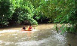 Nekat Berenang, Seorang Operator Perahu Hilang Tenggelam