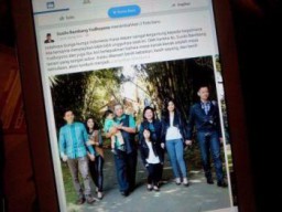 Foto Mantan Presiden SBY dan Keluarga di Hutan Bambu Hebohkan Facebooker Lumajang