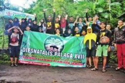 Diesnatalis PALAGA Lumajang ke-XVII, Tanam Ratusan Pohon di Gunung Lemongan