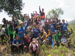 Pecinta Alam MAPASHI Lumajang Siap Demo Perhutani Bersama Laskar Hijau