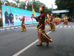 Tari Glipang Dominasi Festival Tari Lumajang