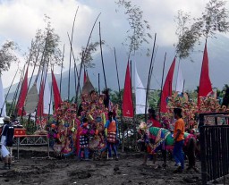 Besok, Festival Jharan Kencak Akan Hibur Warga Lumajang, Ayoo Hadir…!!