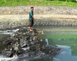 Bayi Laki-Laki Ditemukan Tewas Mengambang di Sungai Bondoyudo