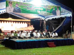 Tilik Desa ke Bulurejo, Bupati Asat Ajak Warga Tempursari Perbanyak Istigfar dan Sholawat