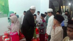 Berbagi di Muharram, Warga Amanda Regency Santuni Anak Yatim Piatu