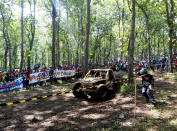 Hutan Umbul, Berikan Tantangan Bagi Para Rider Peserta National Offroad Xtreme Challenge