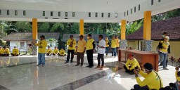 Bambang Riyanto Golkar Bareng Pemdes Penanggal Aksi Cegah Corona