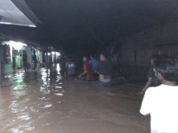 Ratusan Rumah Warga 2 Desa di Rowokangkung Terendam Banjir