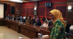 Bunda Indah Sambut Baik Ada Paguyuban Warga Lumajang di Luar Kota