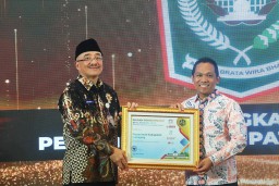 Bupati Lumajang Terima Penghargaan BKN Award 2023