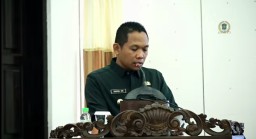 Bupati Lumajang Tak Puas Jawaban Pemerintah Atas PU F-PPP Perda Madin