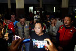 Dibuka Cak Thoriq  Loemadjang Djadoel ke-4 Berlangsung Meriah