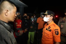 Cak Thoriq Tinjau Langsung ke Lokasi Terdampak Erupsi Semeru