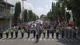 Detik-detik Proklamasi Warga Lumajang Nyanyikan Lagu Indonesia Raya