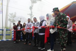 Gubernur Jatim Resmikan Jembatan Kajar Kuning di Lumajang