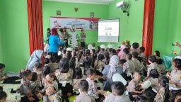 Peringati Hari Pahlawan Satlantas Polres Lumajang Edukasi ke TK