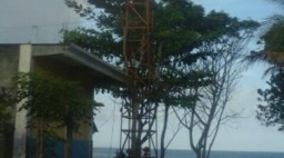 Speaker Menara Peringatan Dini Bencana Tsunami di TPI Tempursari Hilang