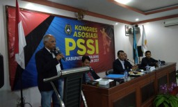 Aklamasi, H. Thoriq Kembali Pimpin Askab PSSI Lumajang