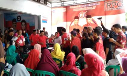 Sapa Warga Lumajang, Seribu Dewi Jadi Program Gus Ipul-Mbak Puti