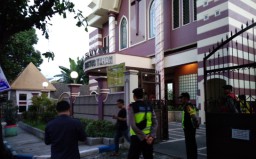 Teror Bom di Surabaya, Penjagaan Gereja di Lumajang Diperketat