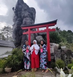 You and I Sakura Garden Lumajang, Tawarkan Wisata Ala Jepang