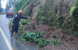 BPBD Lumajang Sarankan Wisatawan Sementara Waktu Tak ke B-29