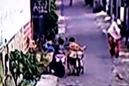 Nenek di Labruk Lor Lumajang Jadi Korban Jambret Terekam CCTV