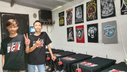 Tim Creatif Lumajangsatu.com Terus Kebanjiran Order Kaos Bukan Begal