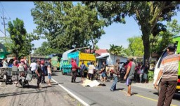 Kecalakaan 3 Kendaraan di Tempeh Lumajang Korban Meninggal Ditempat