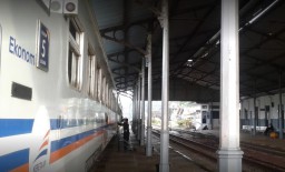 Ada Angkutan Gratis dari Stasiun Klakah ke Terminal Minak Koncar Lumajang