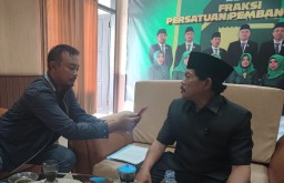 Komisi C DPRD Lumajang Sarankan BPRD Sewa Timbangan Pasir