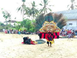 Kirab Reog Jadi Ajang Sosialisasi Berantas Rokok Ilegal Lumajang