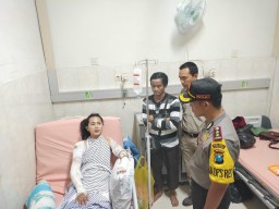 Polisi : 4 Orang Dirawat di RSUD Dampak Kebakaran Pabrik Triplek