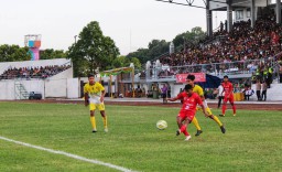 Tim Nambi Lumajang Hajar Tim Ranggalawe Tuban 2-1 di Stadion Semeru