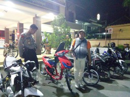 Polisi Lumajang Amankan Motor Matic Protolan Seminggu Ketilang 2 Kali