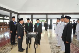 Bupati Cak Thoriq Mutasi 191 Pejabat Lumajang