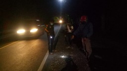 Begal Bacok dan Rampas Motor Warga Surabaya di Jalan Ranuyoso Lumajang