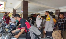 Polres Lumajang Kembalikan Motor Hasil Curian Ke Korban