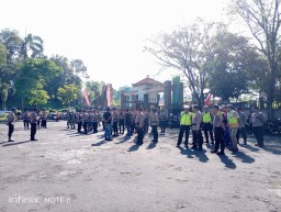 Antisipasi Tawur Lagi, Polres Lumajang Terjunkan Puluhan Personel di Konser Dangdut Selokambang