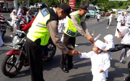 AKBP Arsal Sahban Galakan Polisi Sahabat Anak Lumajang